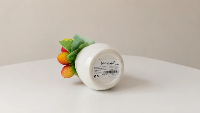 Planta artificial decorativa de frutas Bon Vivant Home — maceta blanca